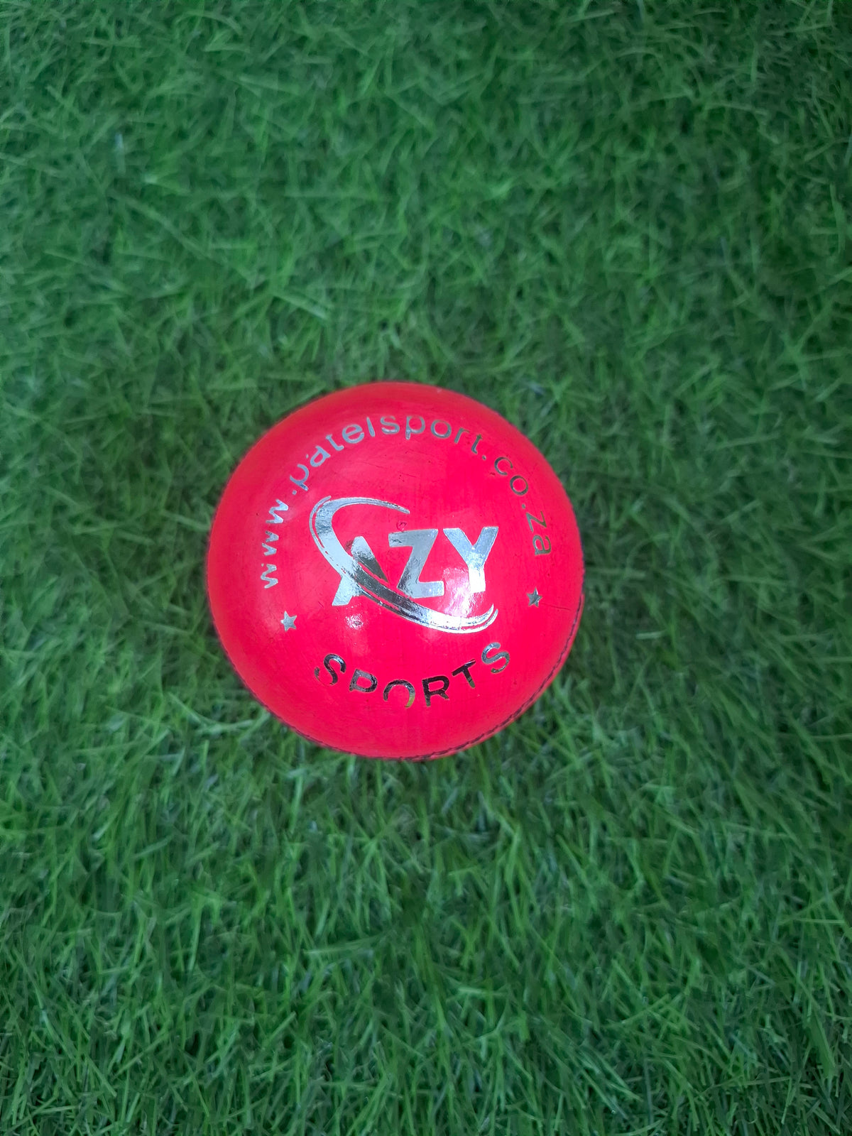 AZY Cricket Ball 142g — 142g