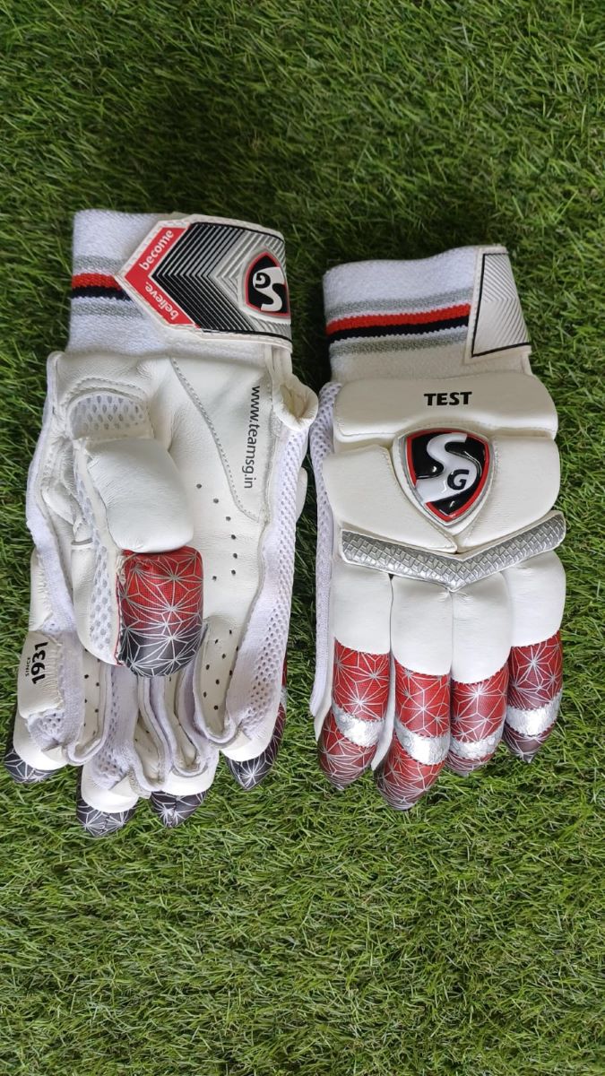 SG Test Batting Gloves — youth — RH