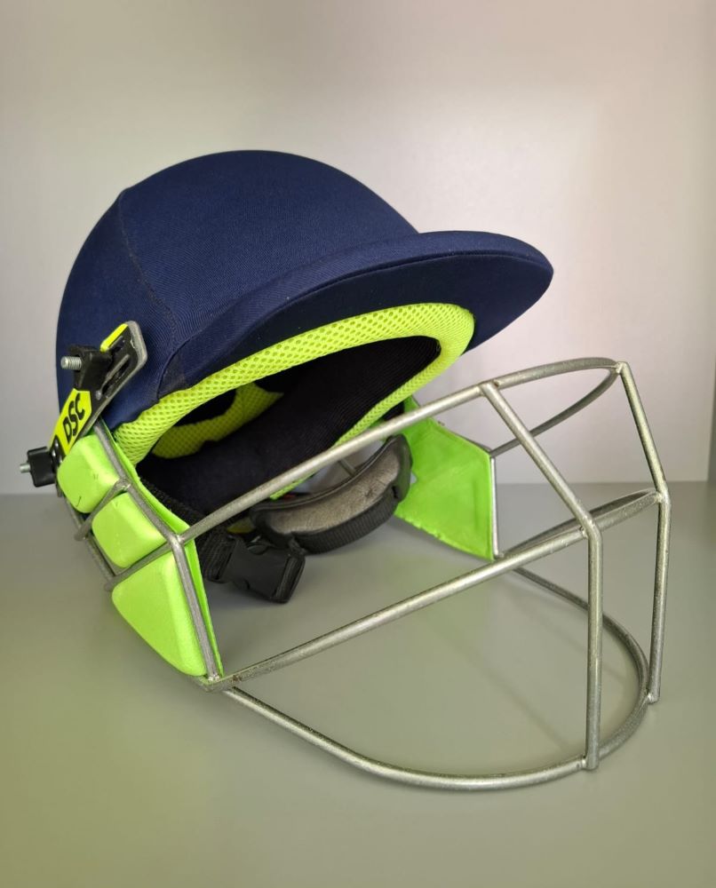 DSC Vizor Cricket Helmet