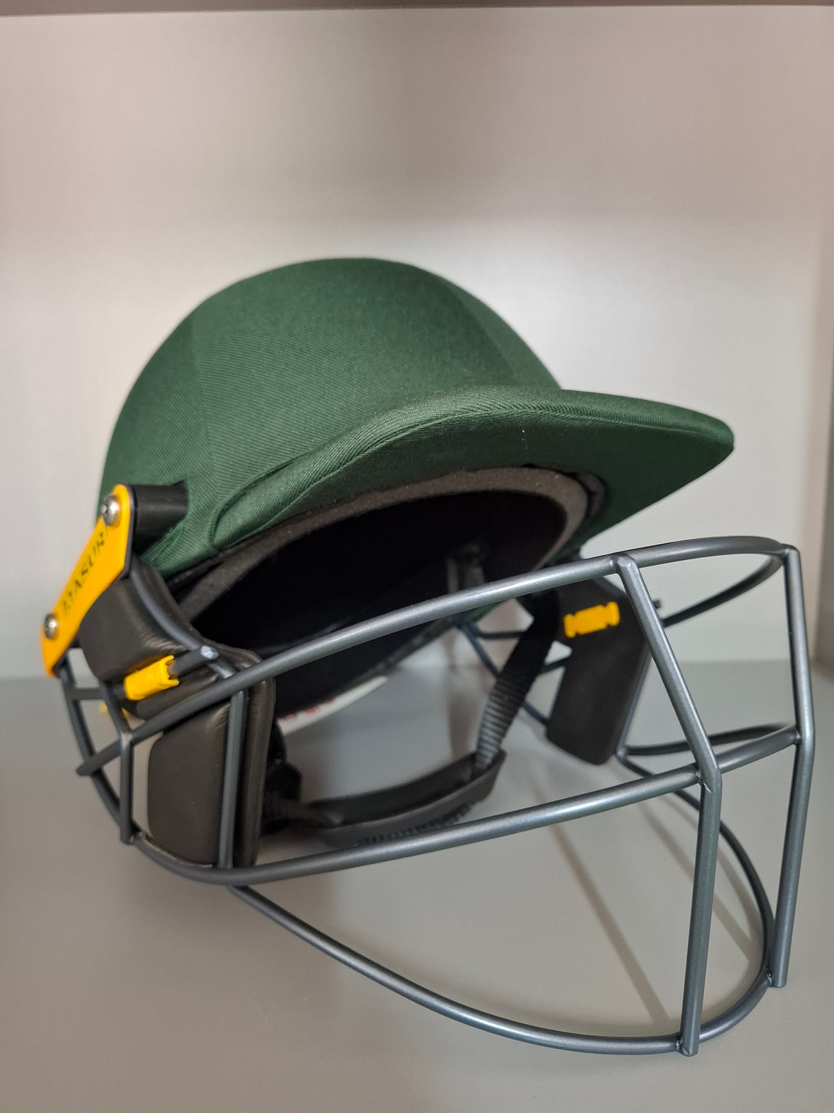 Masuri T Line steel Cricket Helmet — Large