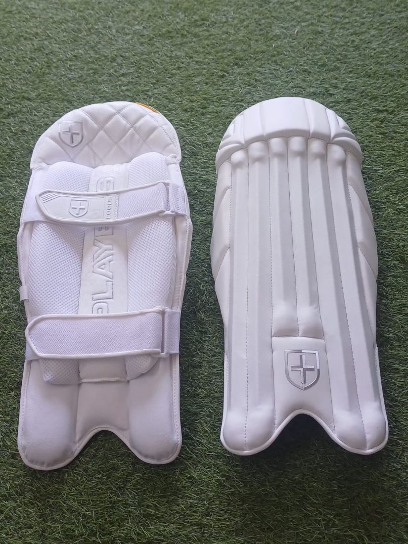 Focus Limited Edition Batting Pads — Adult — RH