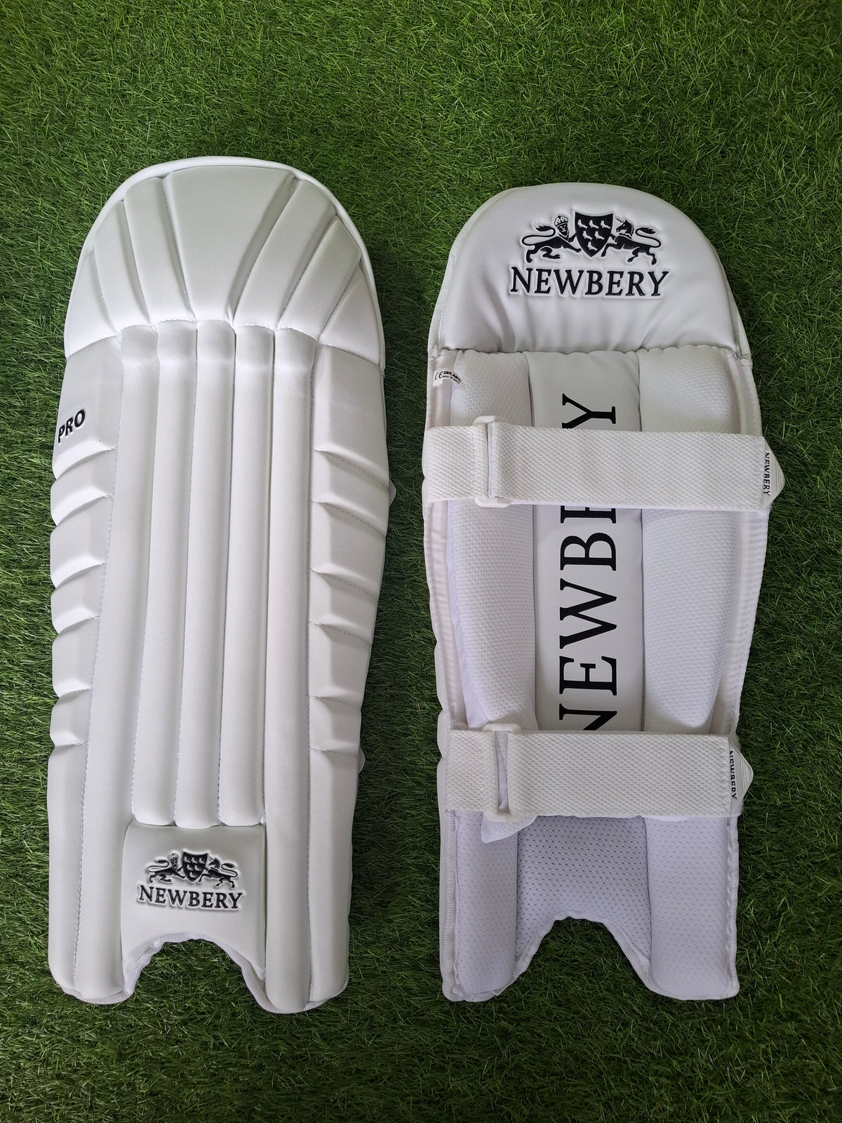Newberry Pro Wicket Keeping Batting Pads (Wicket Keeping)