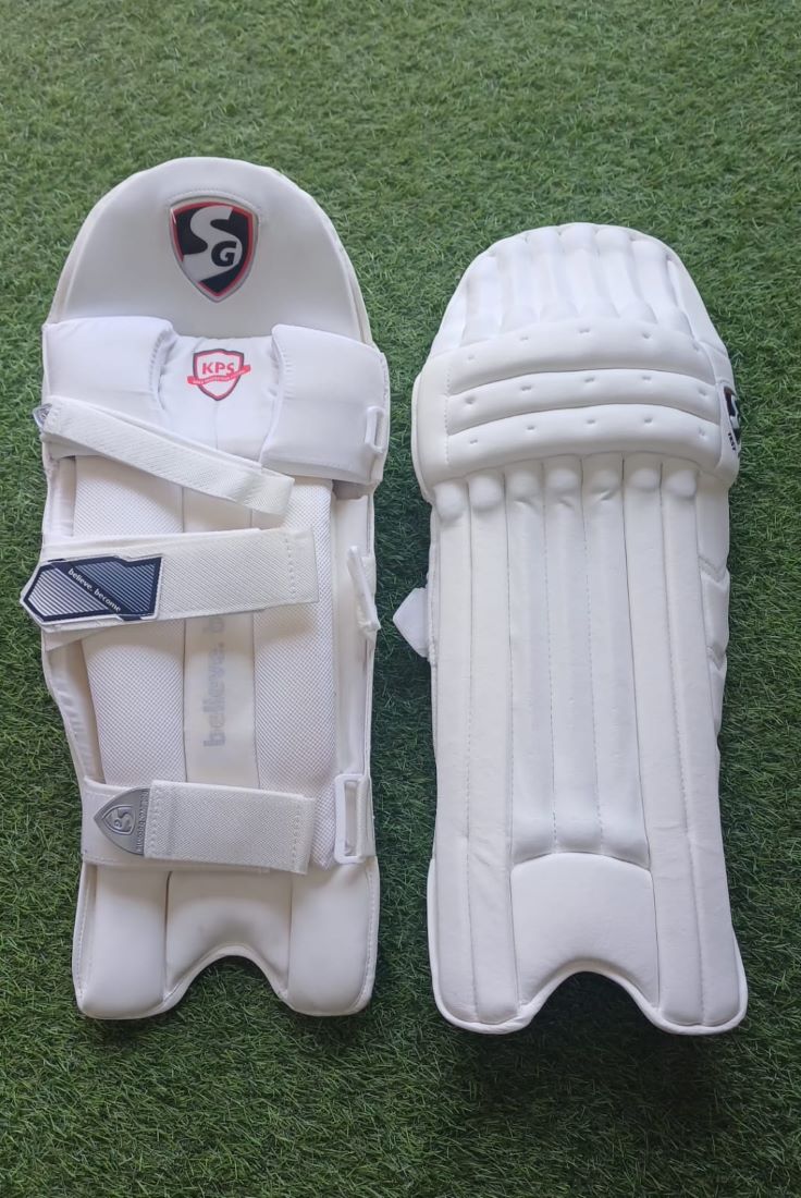 SG Test White Pads — Youth — RH