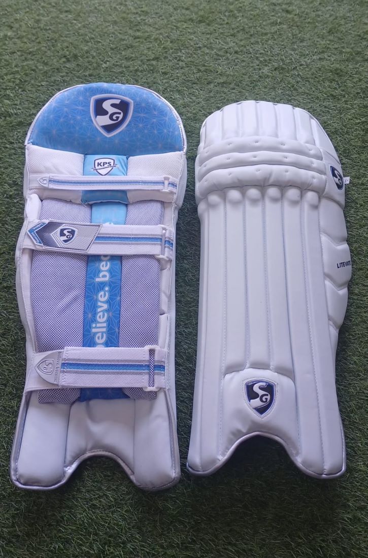 SG Litevate Batting Pads — Adult — RH